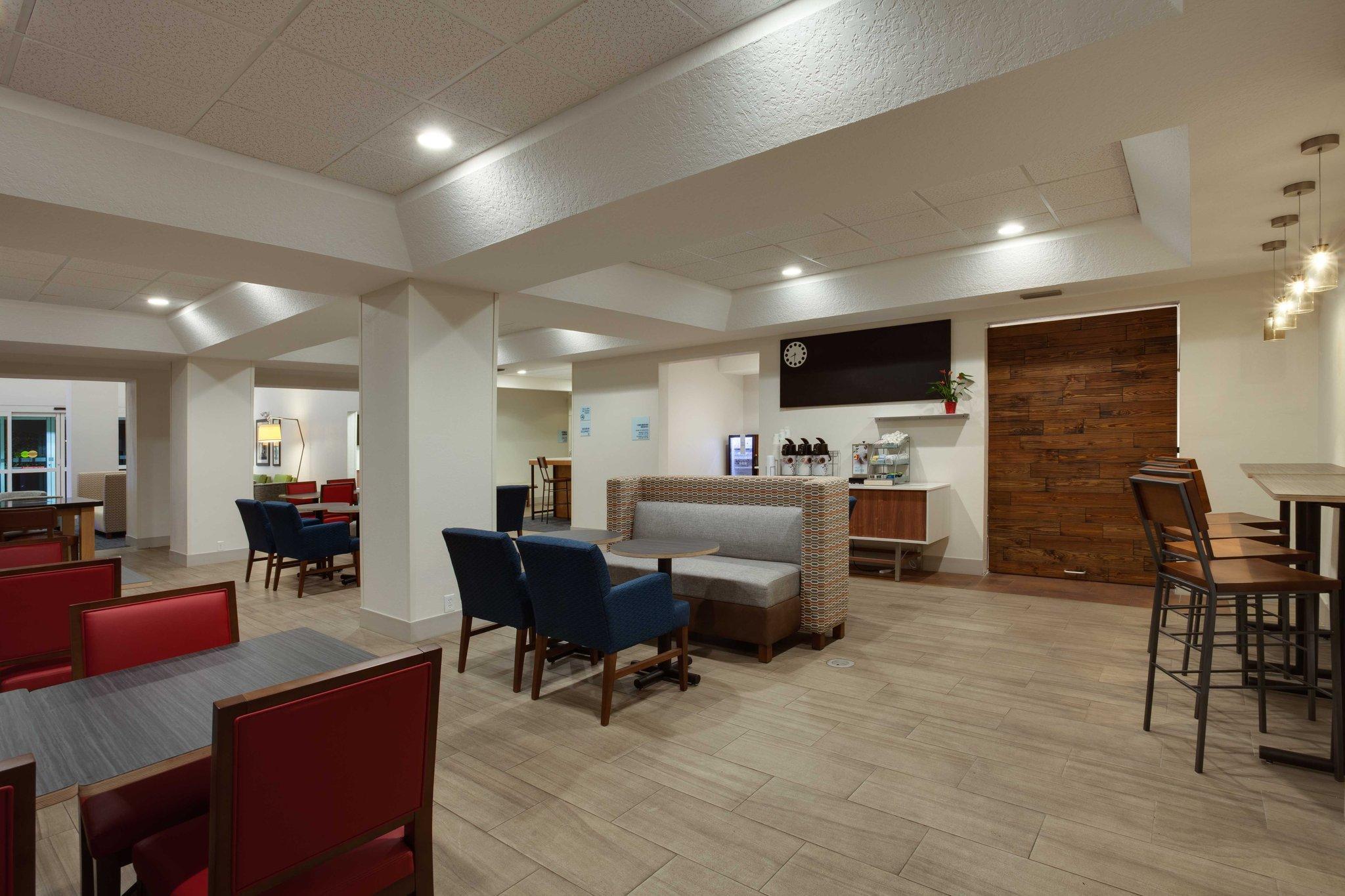 Holiday Inn Express & Suites Orlando International Airport By Ihg Exterior foto
