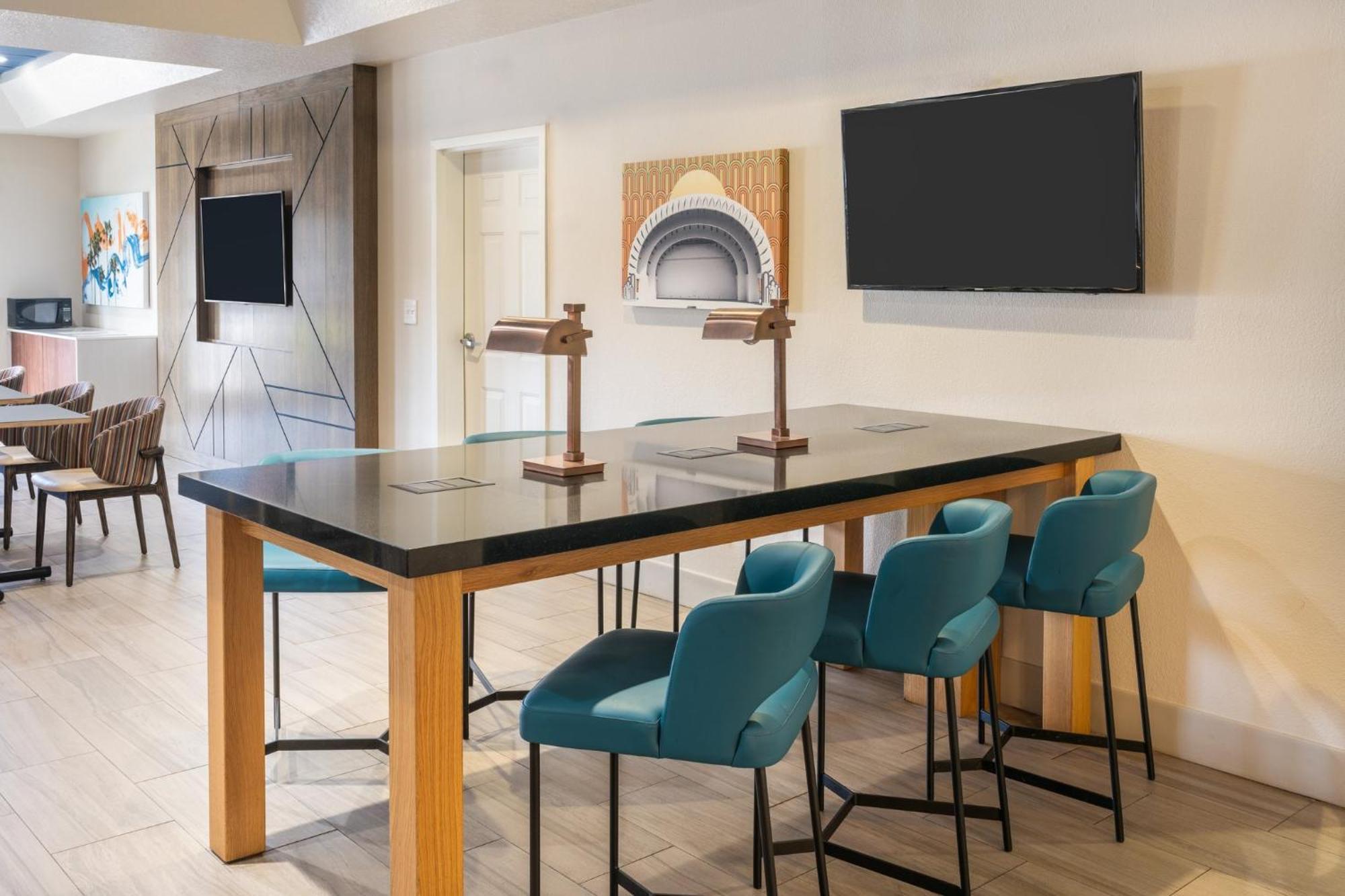Holiday Inn Express & Suites Orlando International Airport By Ihg Exterior foto